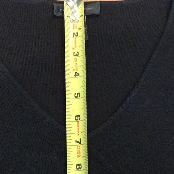 Cable & Gauge Black Sweater.  Stylish Macrame Belt with fringe for added fun. - Picture 8 of 8